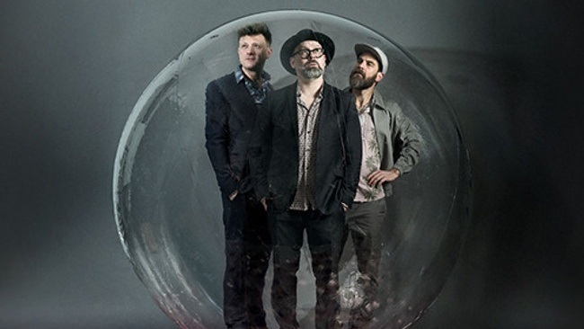 MATTI KLEIN SOUL TRIO „BOUNCIN’ IN BUBBLEVERSE“