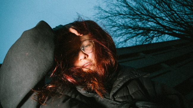 Live: Erika Emerson