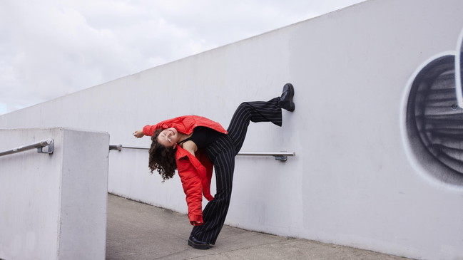 CONTEMPORARY FLOW
