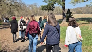 WALK & TALK