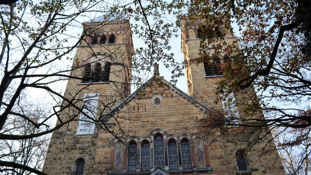 Cirque Bouffon - Célébration - Die Weihnachtsshow