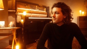 LIAM EHM | Adventskonzert am Flügel