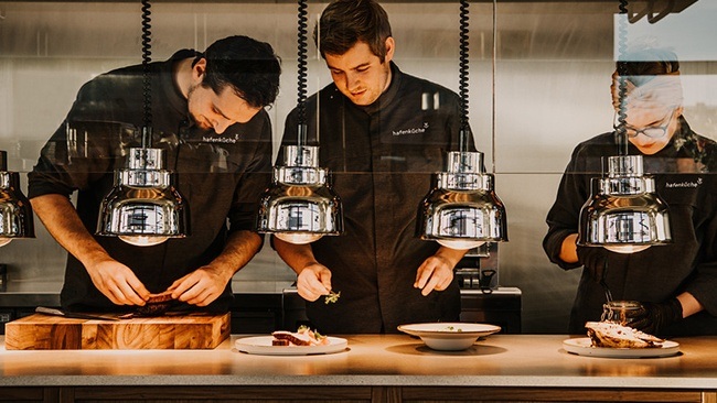 tipBerlin Weinmahleins: Von der Donau bis zum Rummelsburger See in der Hafenküche