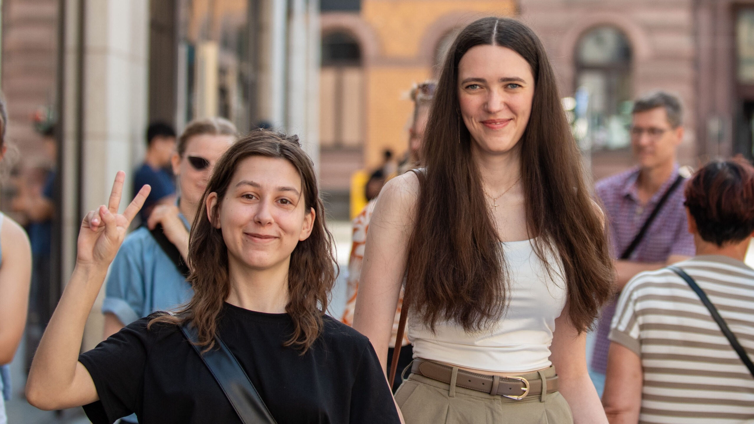 Stadttour von Menschen mit Fluchterfahrung mit Diana & Viktoriia
