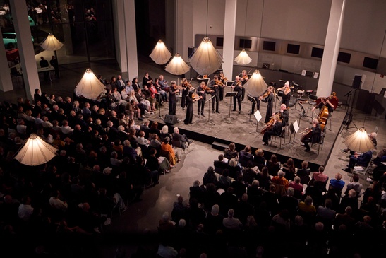 Nachtmusik der Moderne