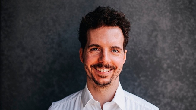 Sprechstunde mit Jan-Mathis Holstein: Fragen über Erbenermittlung und Familienbiografien