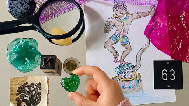 Familiensonntag: Storybox. Objekte erzählen Geschichten