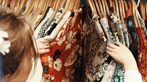 Preloved Creator Market