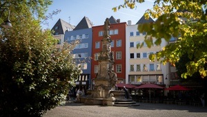 Töurcher en Kölle un drömeröm: "2000 Johr Kölle"