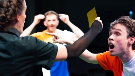 FUSSBALLOPER - Oper in 90 Minuten