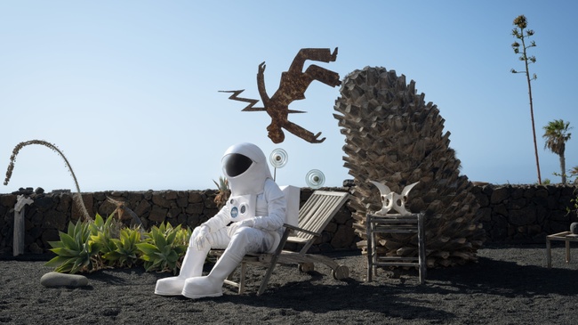 LONESOME ASTRONAUT – a personal journey in photographs