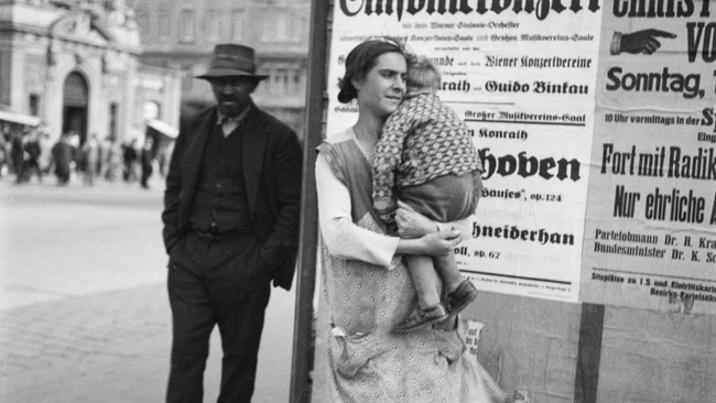 FOTO-FÜHRUNG | Edith Tudor-Hart. Crossing Lines