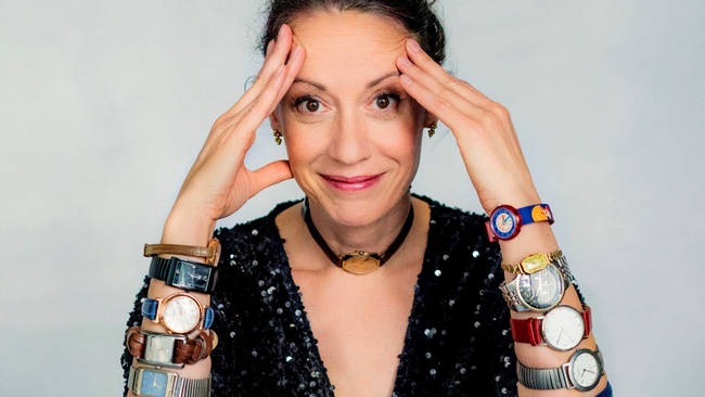 Alice Köfer - Alles zu meiner Zeit Im Dreiklang mit mir selbst - Kabarett & Konzert