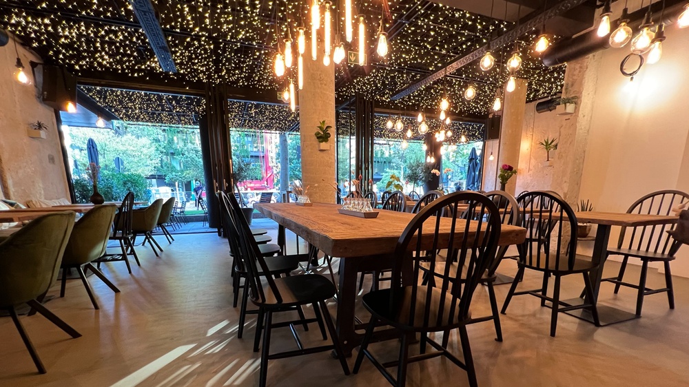 Heaven's EM Public Viewing