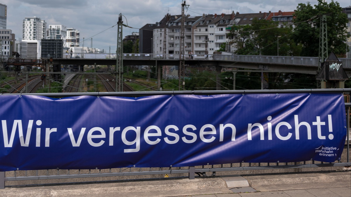 Titelbild der Veranstaltung Stimmen, Informationen & Gespräche. – Der rechtsterroristische »Wehrhahn-Anschlag« in Düsseldorf vor 26 Jahren