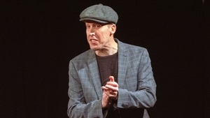 Improtheater-Workshop am Sonntag – Dein Einstieg ins Spiel