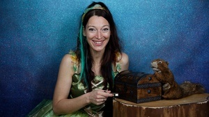 Weihnachtsspecial. Elli Elfe hilft dem Christkind mit Theresa Tschira