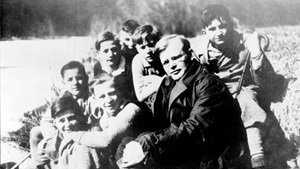 Stationen auf dem Weg zur Freiheit. Zum 80. Todestag von Dietrich Bonhoeffer  (1906–1945) . Vortrag von Edgar L. Born