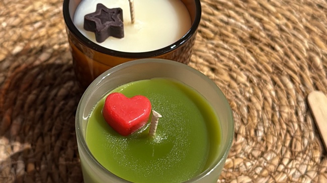 Create TWO soy wax mini candles