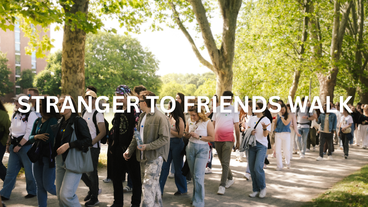 Titelbild der Veranstaltung STRANGER TO FRIENDS WALK
