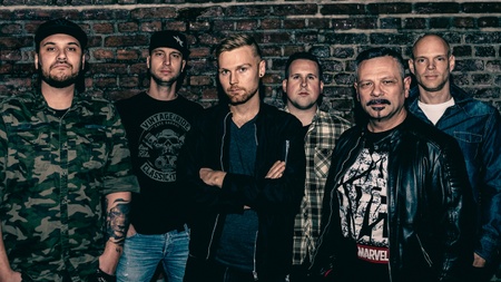 ONE STEP CLOSER – A TRIBUTE TO LINKIN PARK