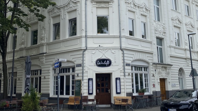 Töurcher en Kölle un drömeröm: "Kneipentour Ehrenfeld"