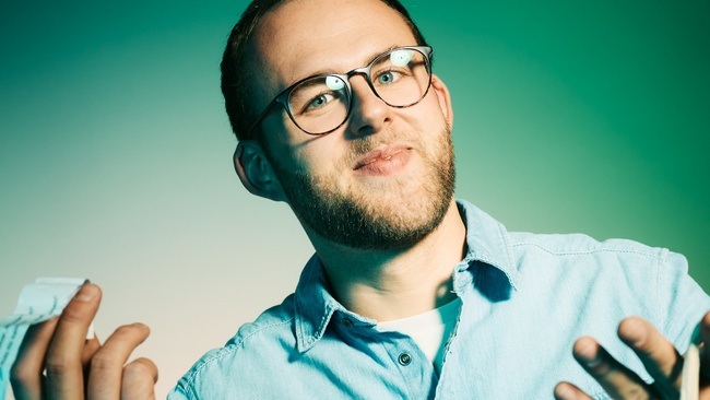 Sven Bensmann liest eure Witze