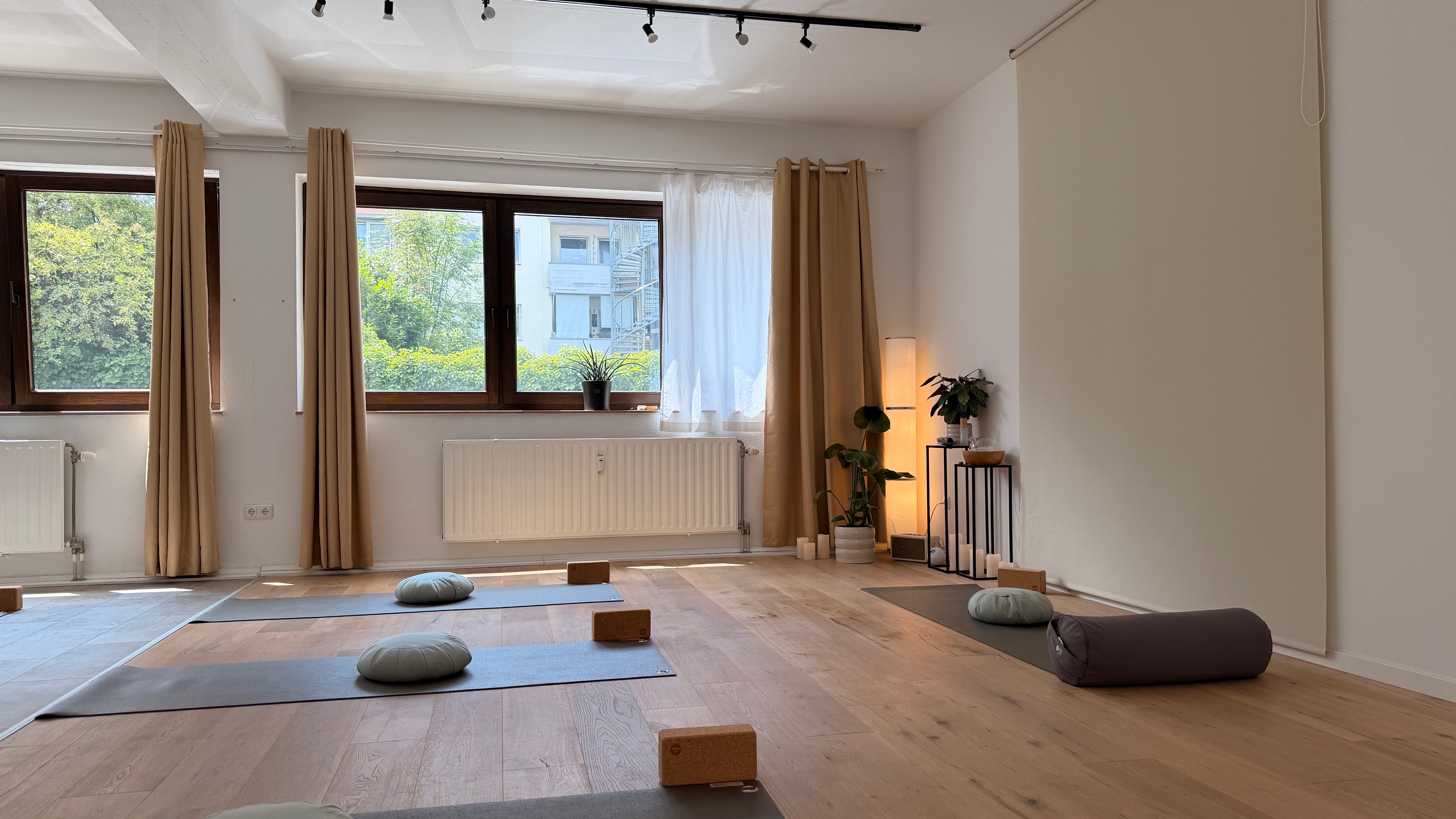 🎉 Eröffnungsfeier Yoga Liebe 3.0 - Tag der offenen Tür ✨