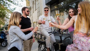 Wine & Food Walking Tour LEHEL! | Munich Wine Rebels