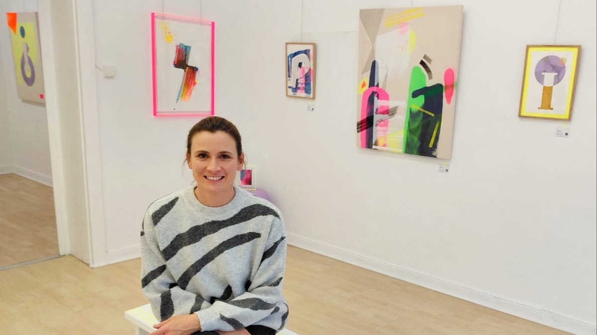 KUNST-AUSSTELLUNG  "Zwischen den Zeilen"  von Constanze Voigt in der ART ROOM GALERIE