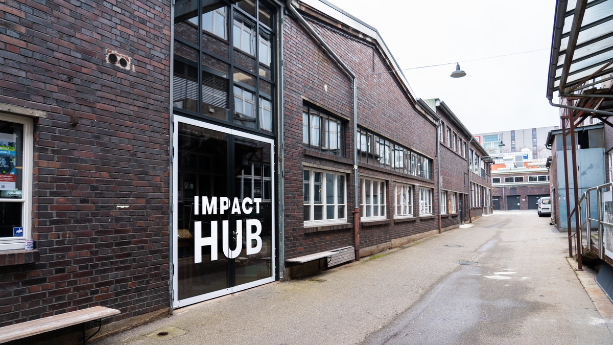 Date My Mate | Powerpoint-Dating Show