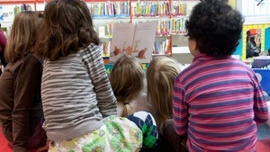 Plattdeutschtag: "Geschichten, Leder un Töveree op Platt"