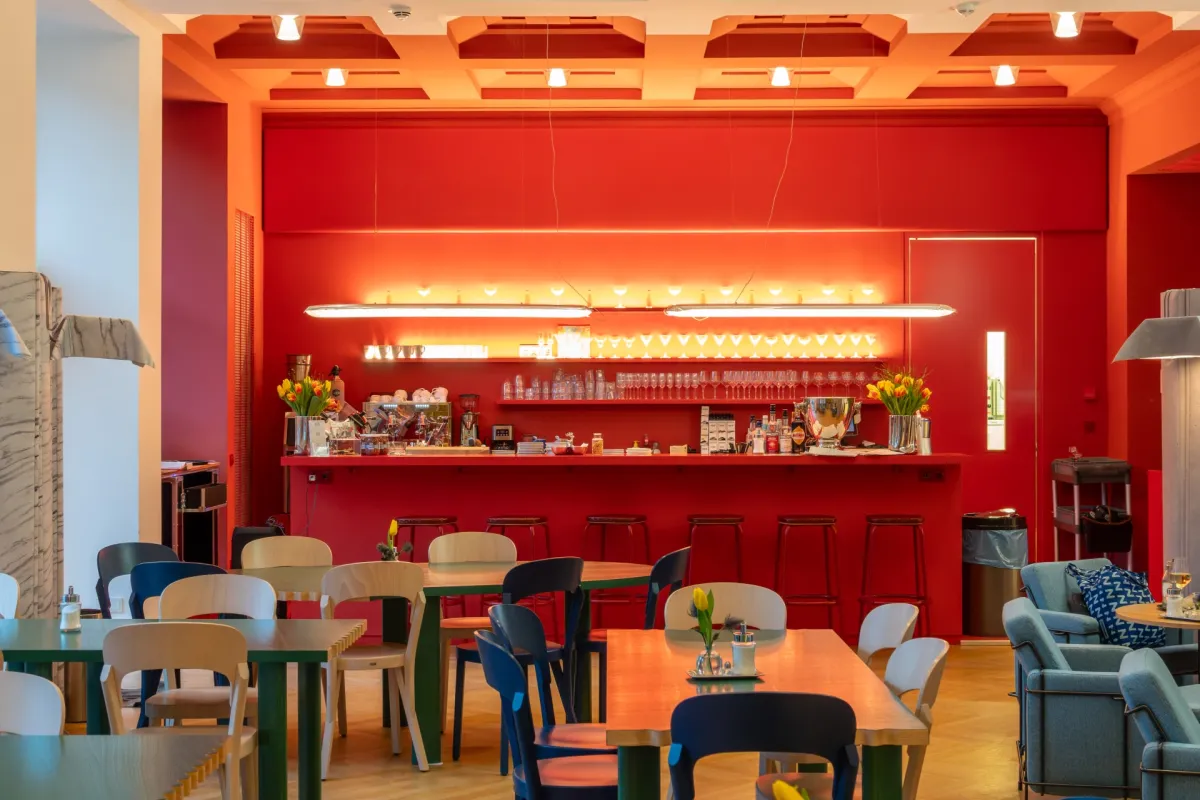 Auktion: Kunst aus 2. Hand im K+ Café