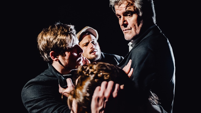 Arthur Miller: Zwischenfall in Vichy – eine Theateraufführung von rimon productions