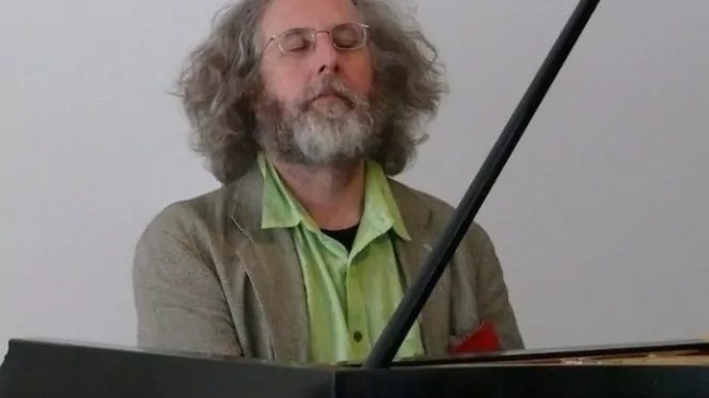 Present Time Composition (PTC©) - Kompositorisches Denken als Steuerung der Solo- und Gruppenimprovisation