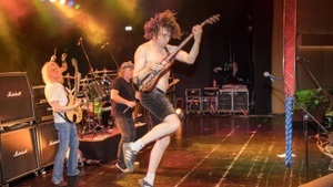 Nick Young - AC/DC Masterband