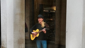 Live Musik mit Ronja