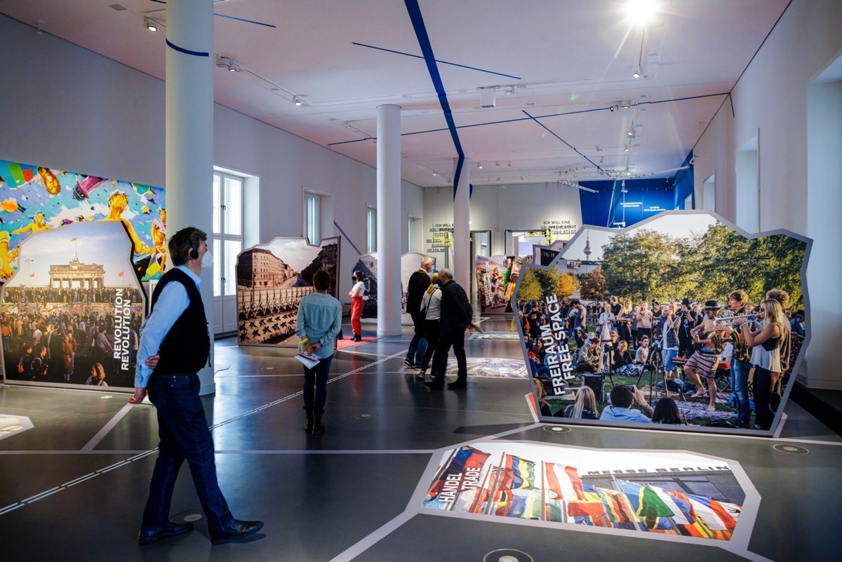 BERLIN GLOBAL in 60 Minuten. Öffentliche Führung in deutscher Sprache