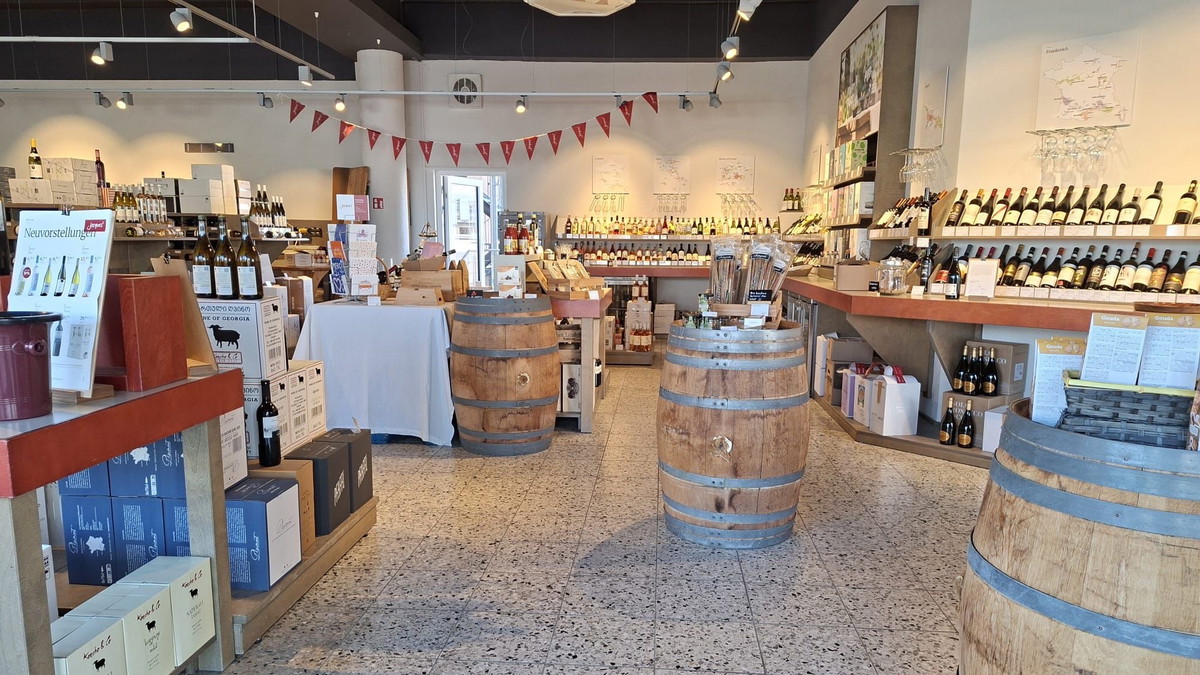 Titelbild der Location Jacques’ Wein-Depot Bonn-Zentrum
