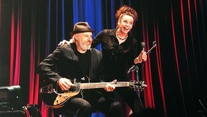 Nessi Tausendschön - Rumeiern