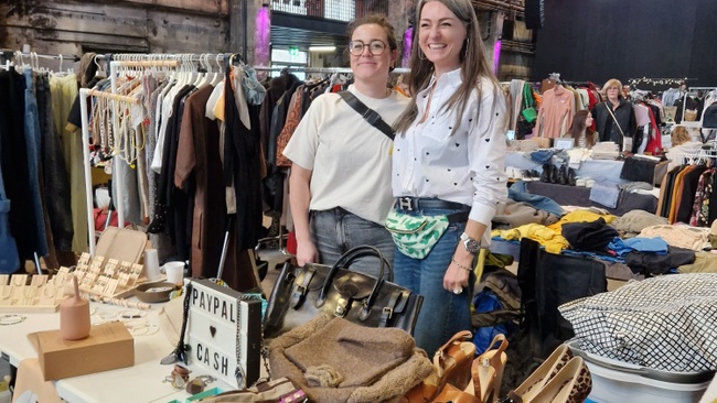 Beauty Jungle Fashionmarkt Freiburg 10.01.2026 | Mädchenflohmarkt, Frauenflohmarkt & Secondhand Fashion im Bürgerhaus Freiburg-Zähringen