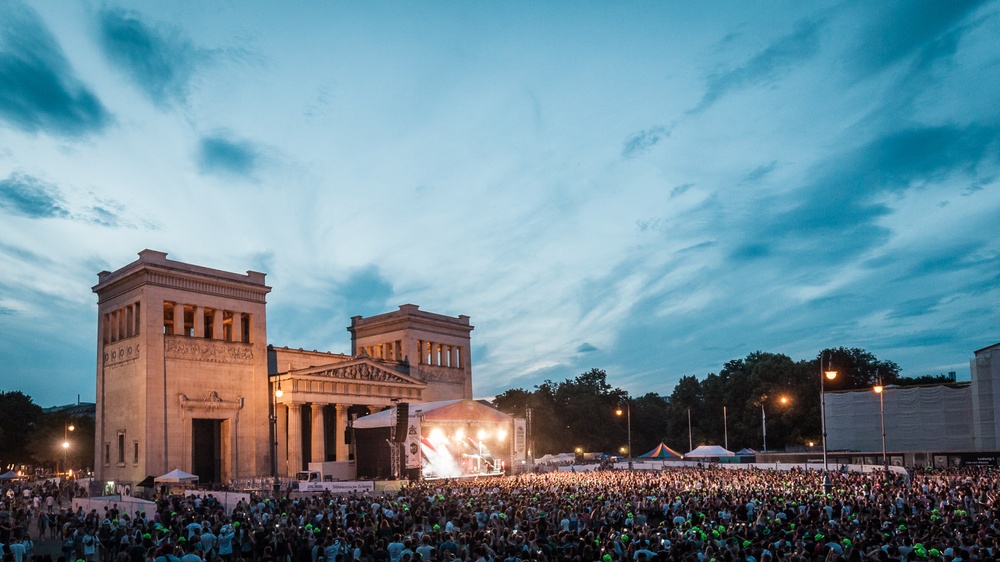 Oben Ohne Open Air - präsentiert von Rausgegangen