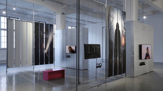 Finissage; Daniel Hopp – Fictional Healing