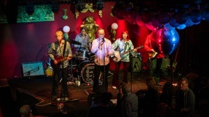 Tanz mit Berlin Beat Club / Hitparade