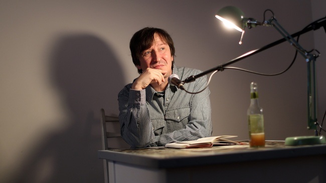 LESUNG: Adrian Kasnitz - Der gelbe Hut von Mister Biller