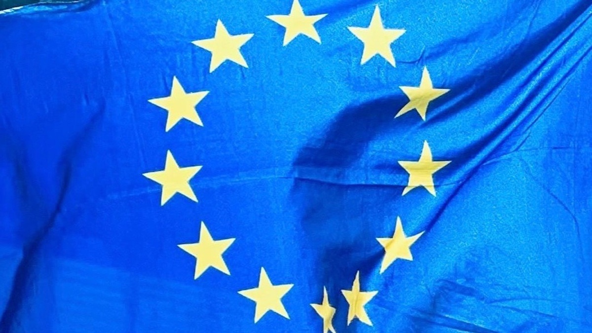 Europa-Kundgebung von Pulse of Europe Köln: WAS WÄRE DEUTSCHLAND OHNE DIE EU ?