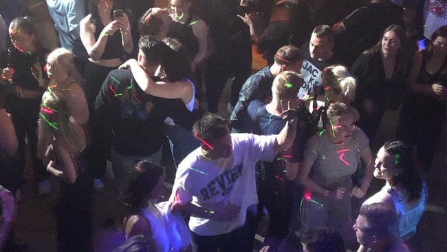 BERGEDORFER Ü-30 PARTY