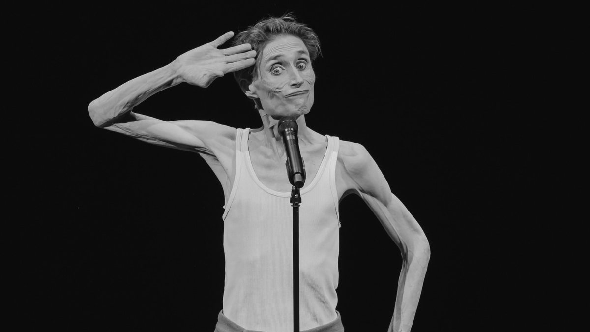 Titelbild der Veranstaltung LESUNG UND PERFORMANCE MADAME NIELSEN »DAS ZEITGEISTERHAUS« MIT MADAME NIELSEN UND DANIEL BREITFELDER
