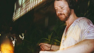 Around The Körner #41 with Axel Haxel b2b Dj Traveplatz
