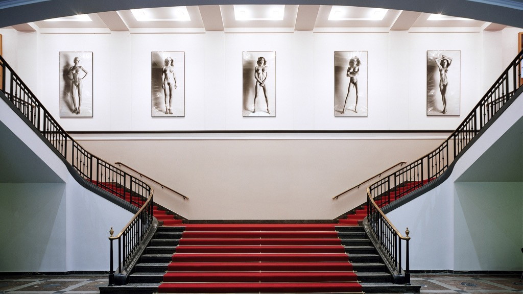 Titelbild der Location Helmut Newton Foundation